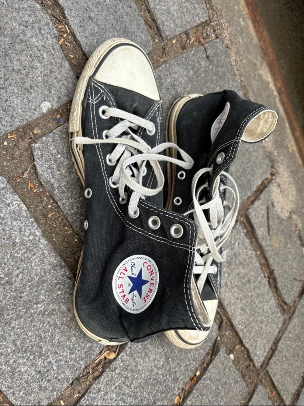 Converse Black and White High-Top Sneakers - Picture 1 of 2